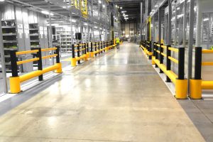 Peatones y vehículos en movimiento dentro de la empresa – Un tema para tomarse en serio